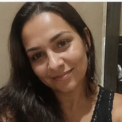 Fernanda C.